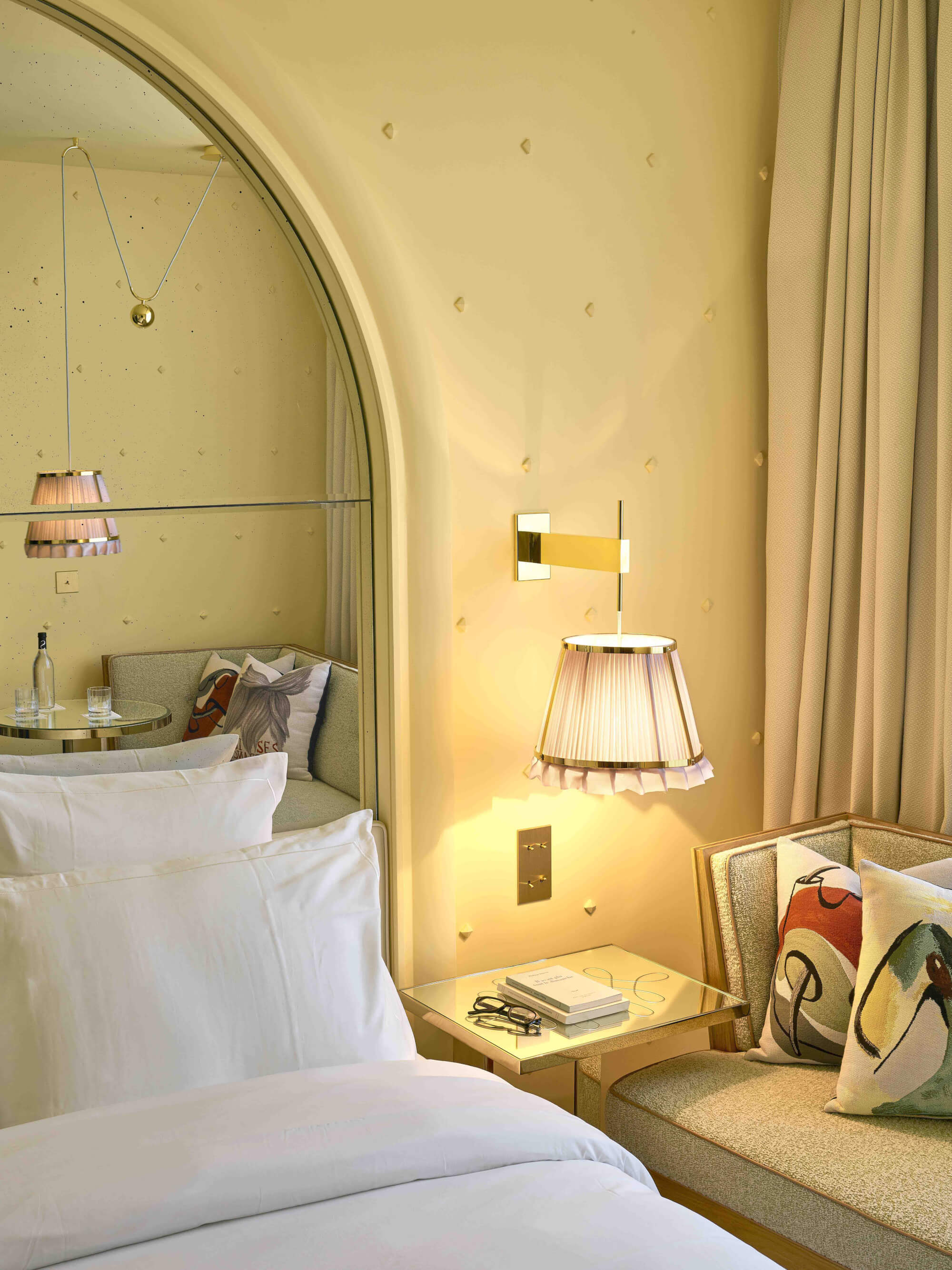 9 Confidentiel, Paris - Hotels