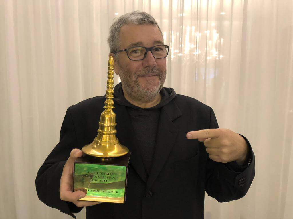 PHILIPPE STARCK HONORE PAR L’INDIA DESIGN FORUM, IDF, ET REÇOIT UN « LIFETIME ACHIEVEMENT AWARD » 