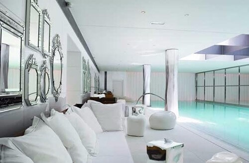 Ouverture du Spa ‘My blend’ de Clarins au Royal Monceau - 